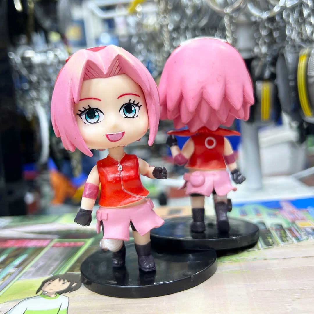 Naruto figure - alternate view