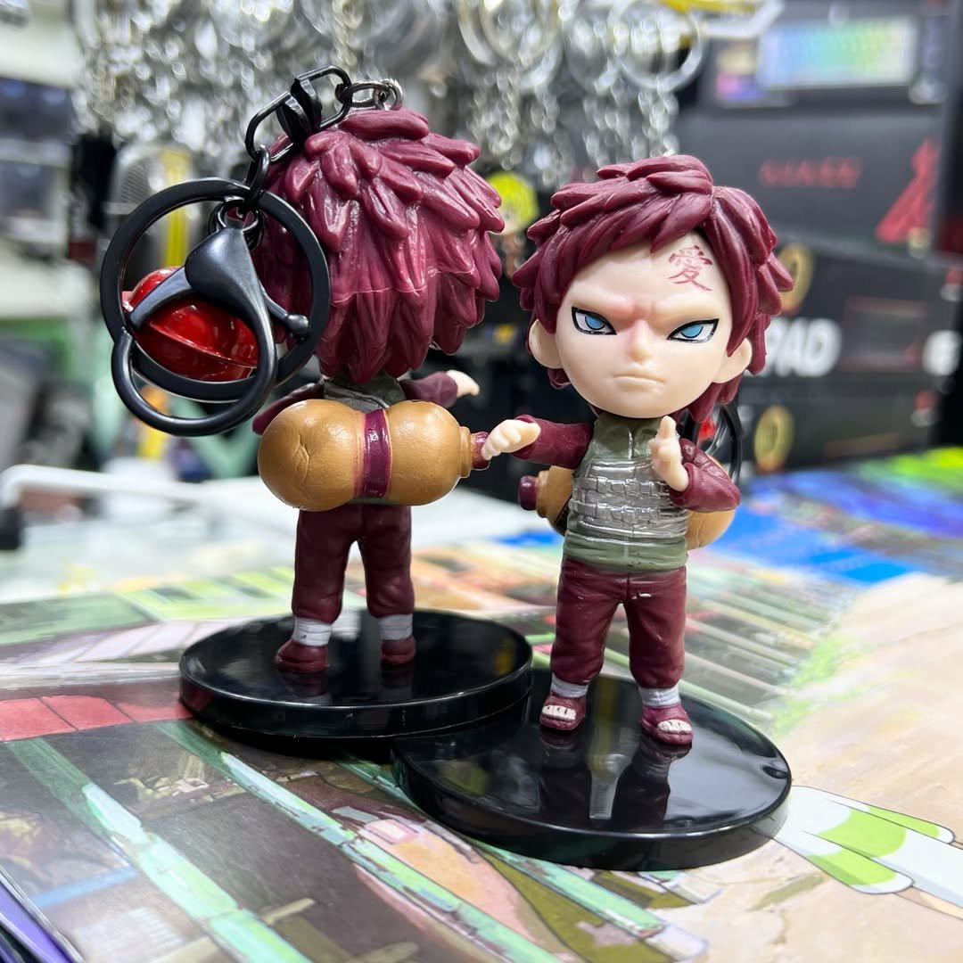 Naruto figure - alternate view