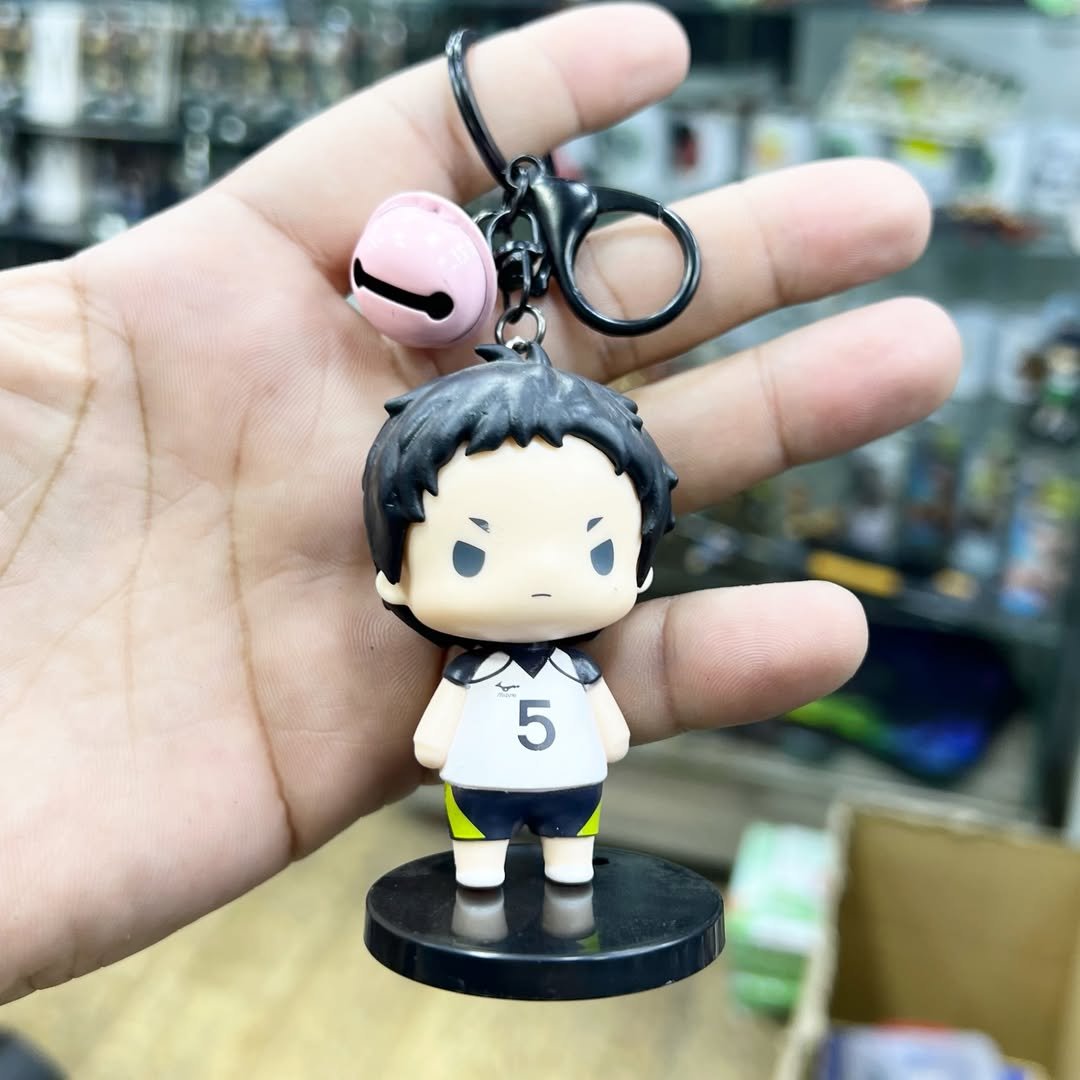 Haikyuu figure - alternate view