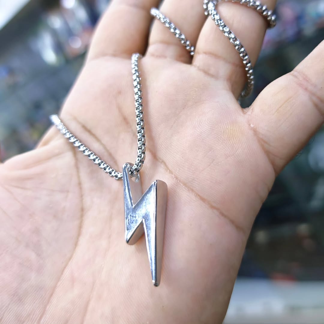 Harry Potter Necklace - alternate view