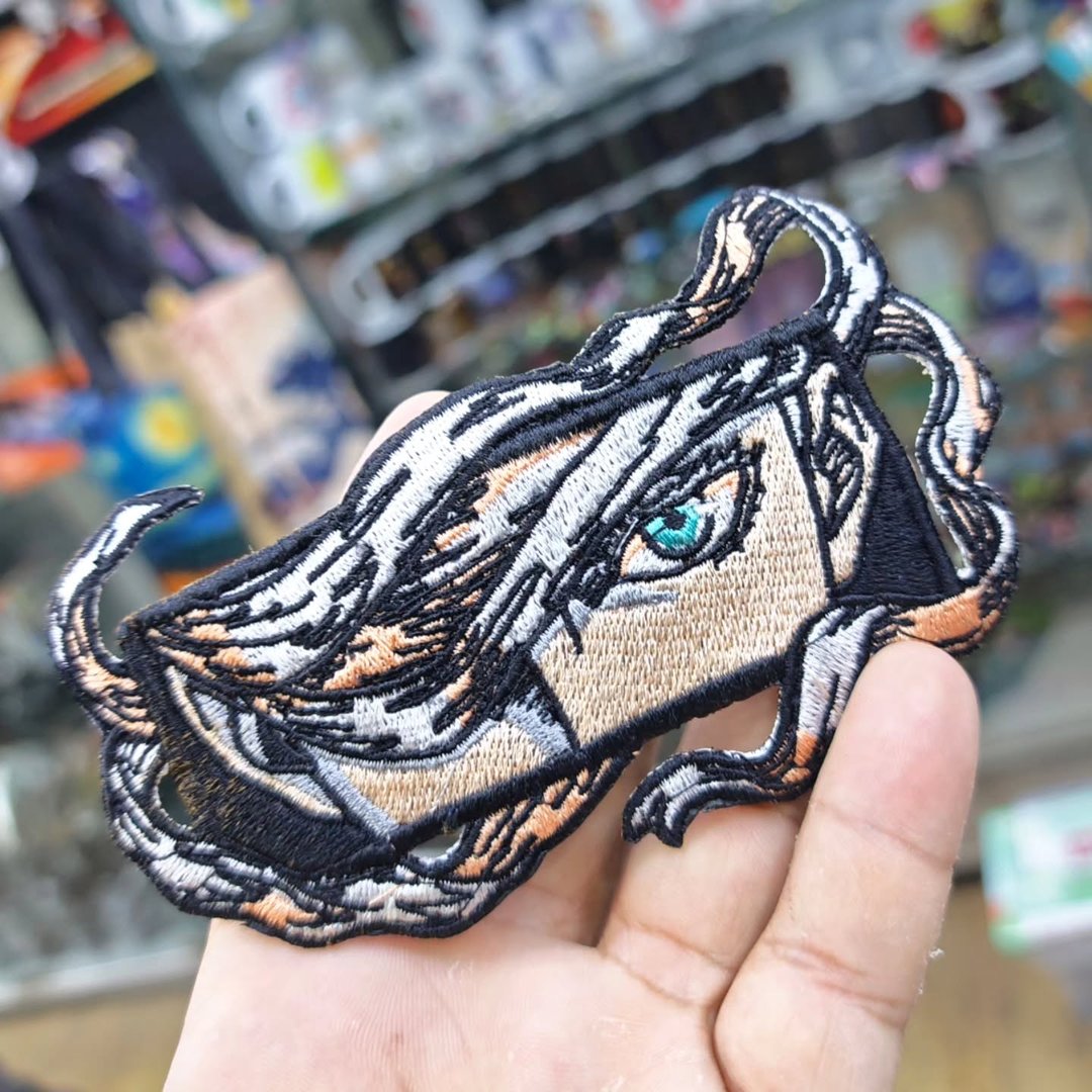 Embroidered Patch Jujutsu Kaisen Gojo 130 x 70 MM - alternate view