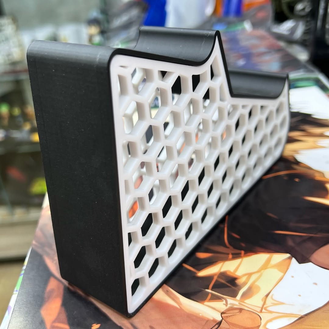 Controller Stand PS4 PS5 XBOX - alternate view