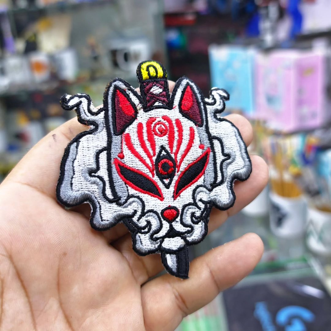 Embroidered patch Demon Slayer Mask 90 x 85 MM - alternate view