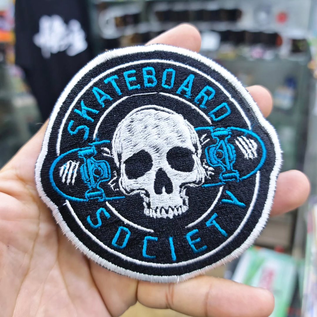 Embroidered Patch Skateboard Society 105x105 cm - alternate view