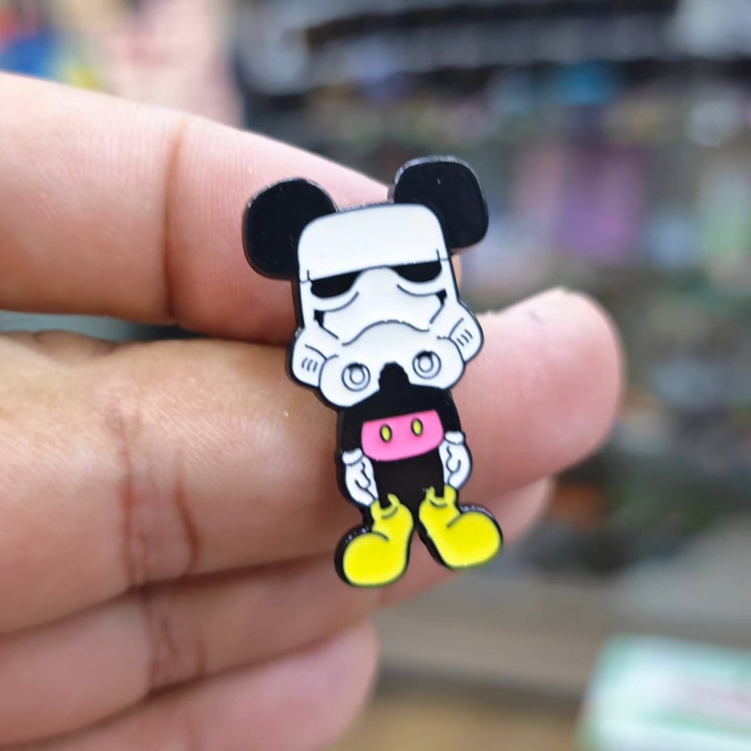 Star Wars Storm Trooper Pins - alternate view