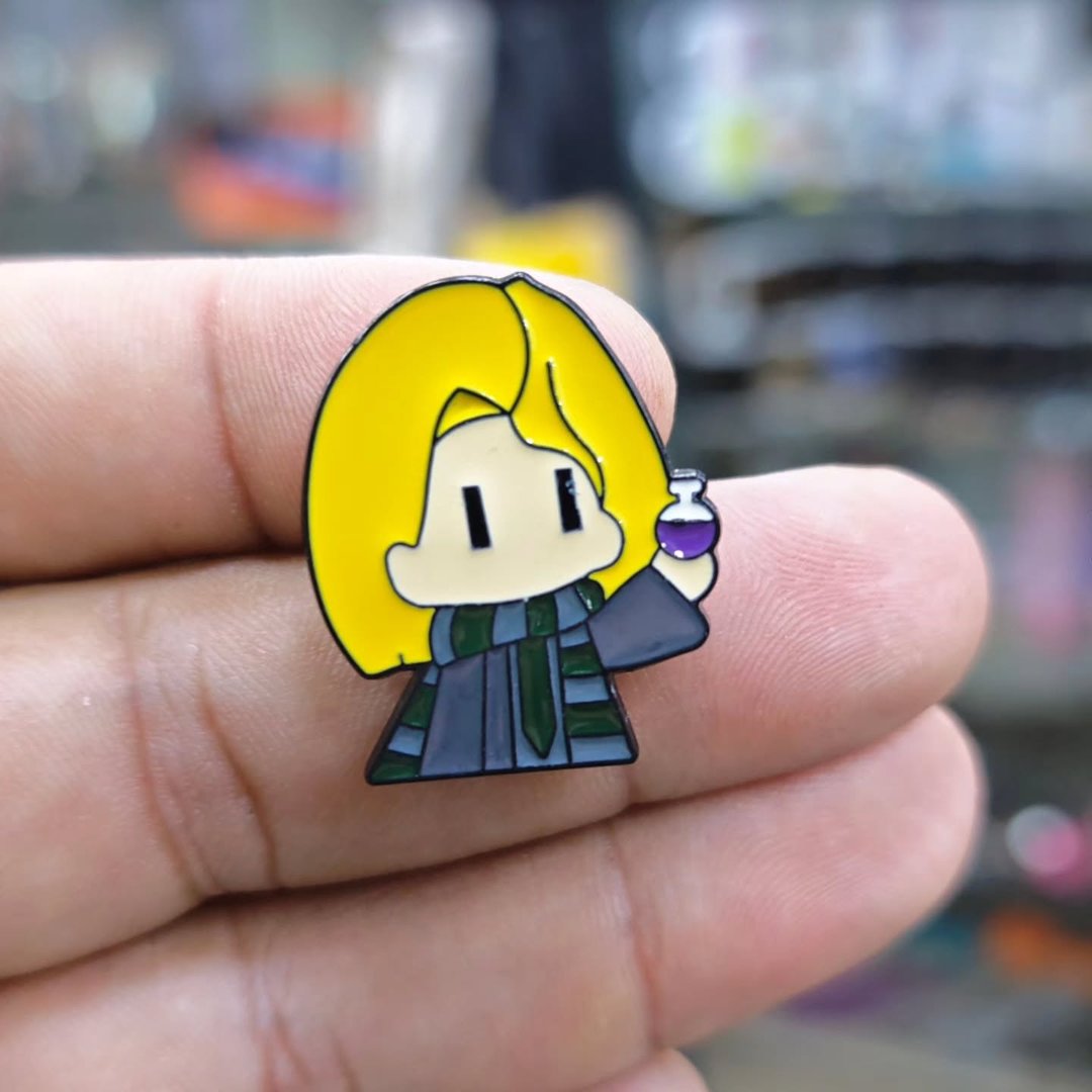 Harry Potter Pins - alternate view