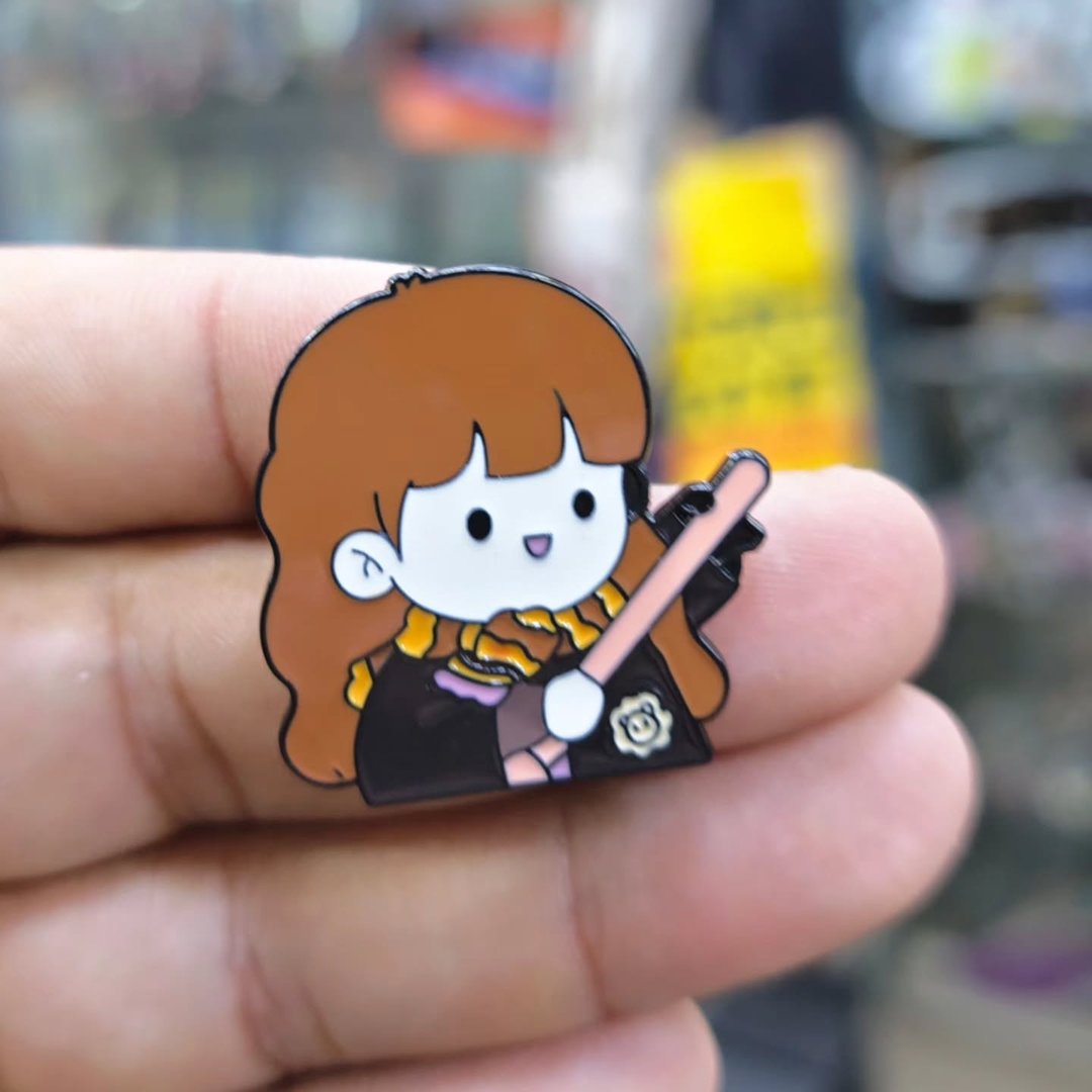 Harry Potter Pins - alternate view