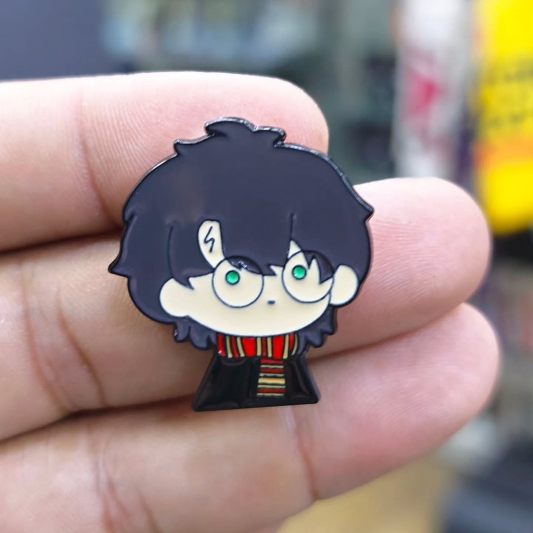 Harry Potter Pins - alternate view