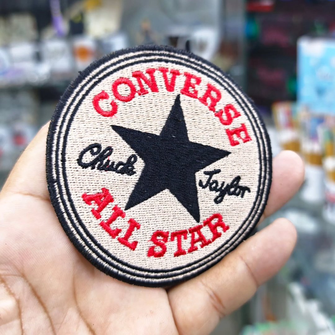 Embroidered patch Converse 90 x 90 MM - alternate view
