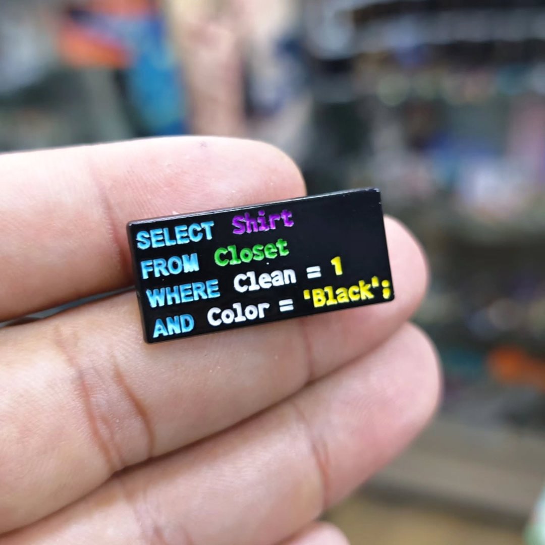 Informatique Code Pins - alternate view