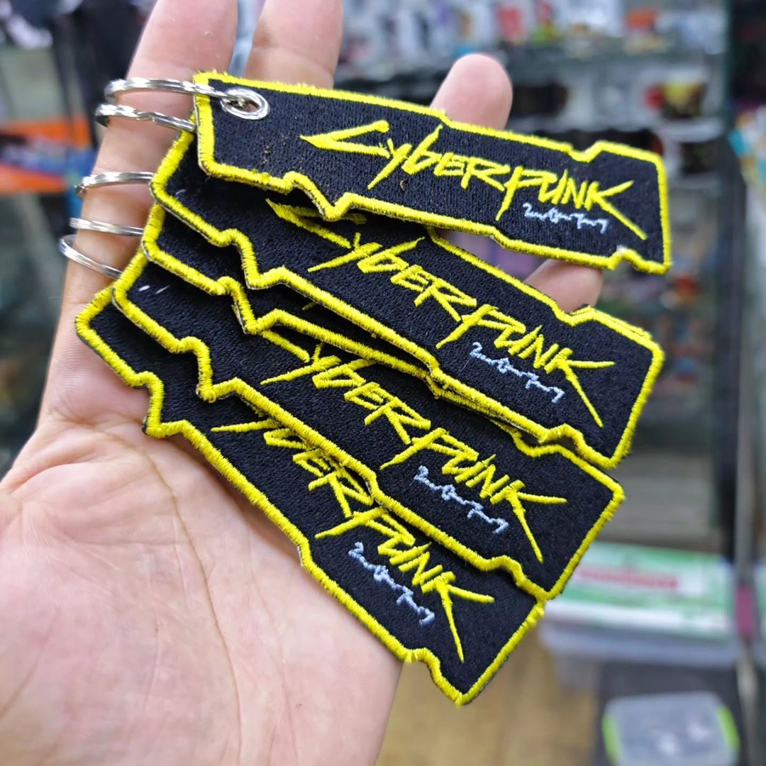 Resident Evil Cyberpunk 2077 Keychain - alternate view