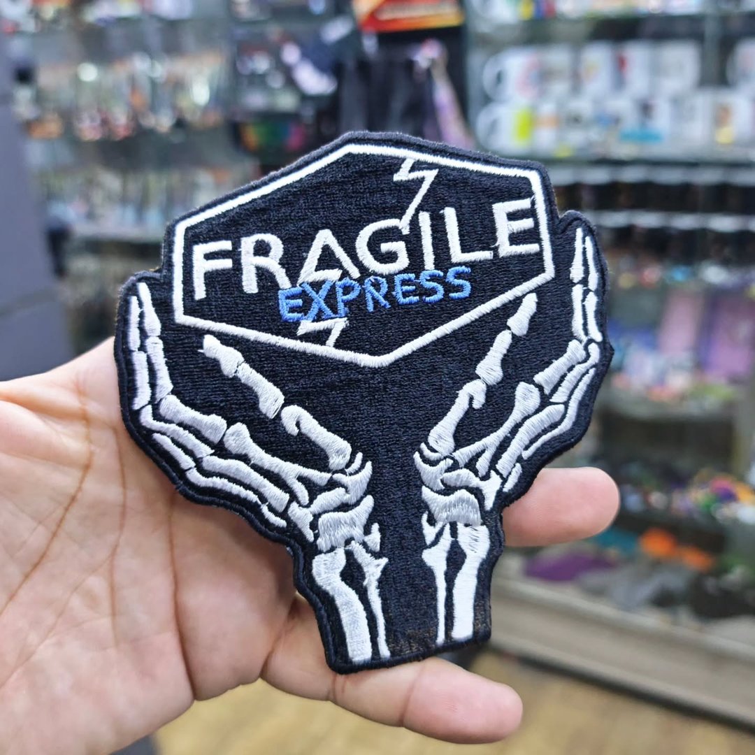 Embroidered Patch Death Stranding Fragile  Express 115 x 130 MM - alternate view