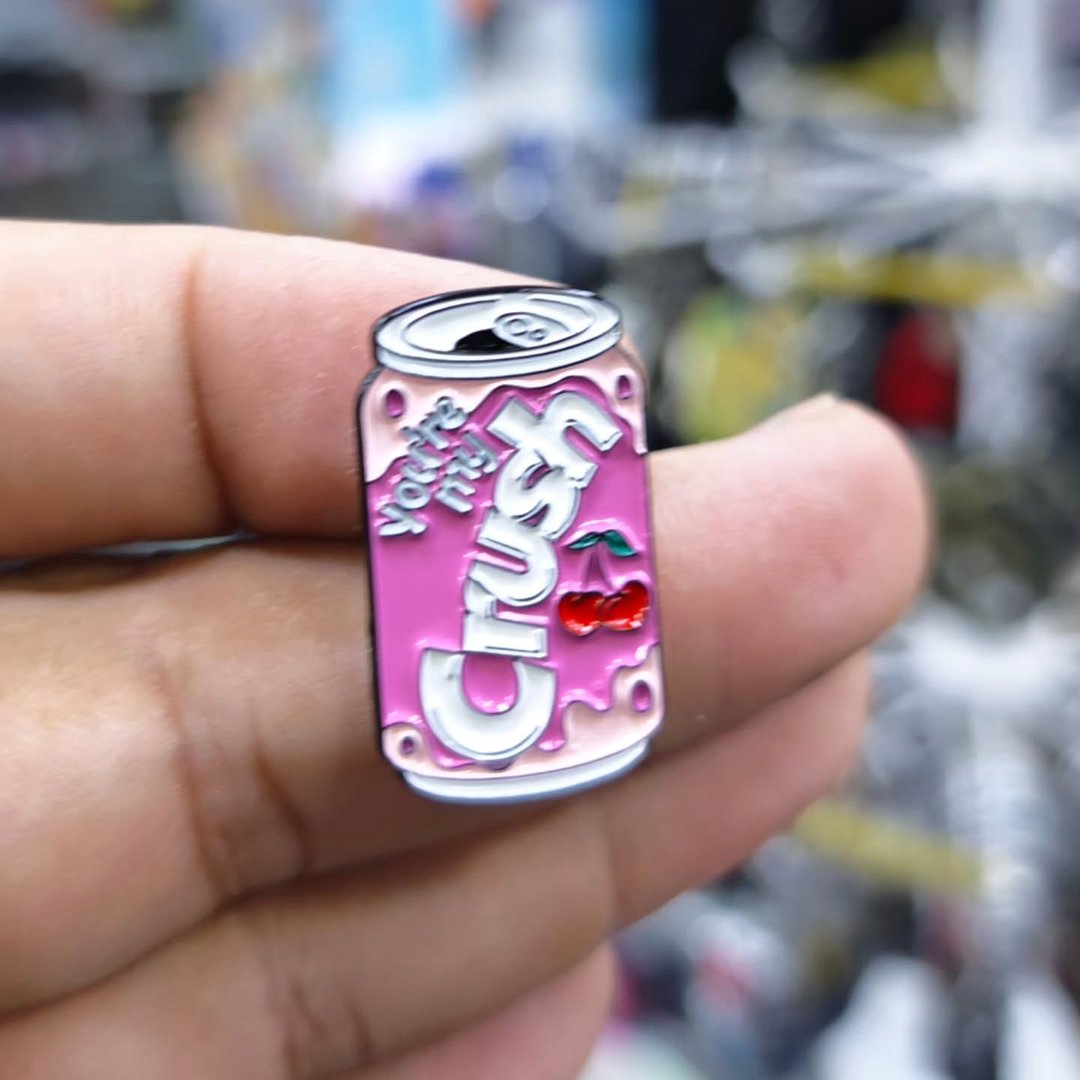 Canette Crush Pins - alternate view