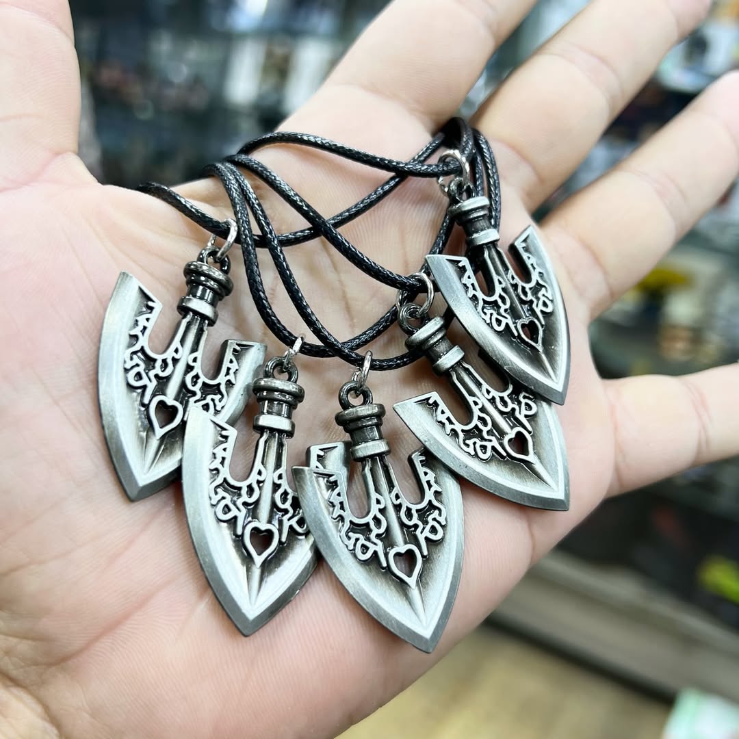 Jojo's Bizarre Adventure Necklace - alternate view