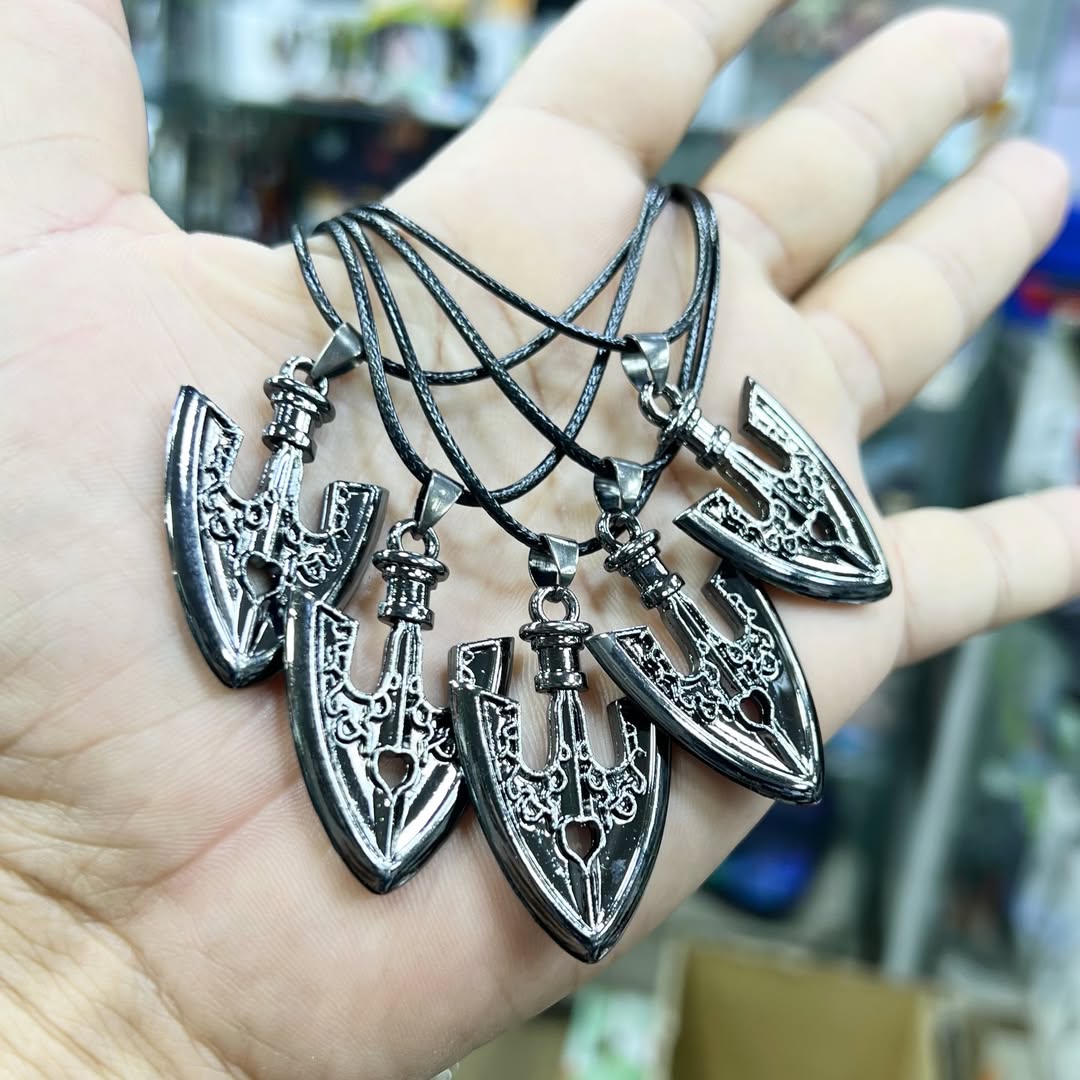 Jojo's Bizarre Adventure Necklace - alternate view