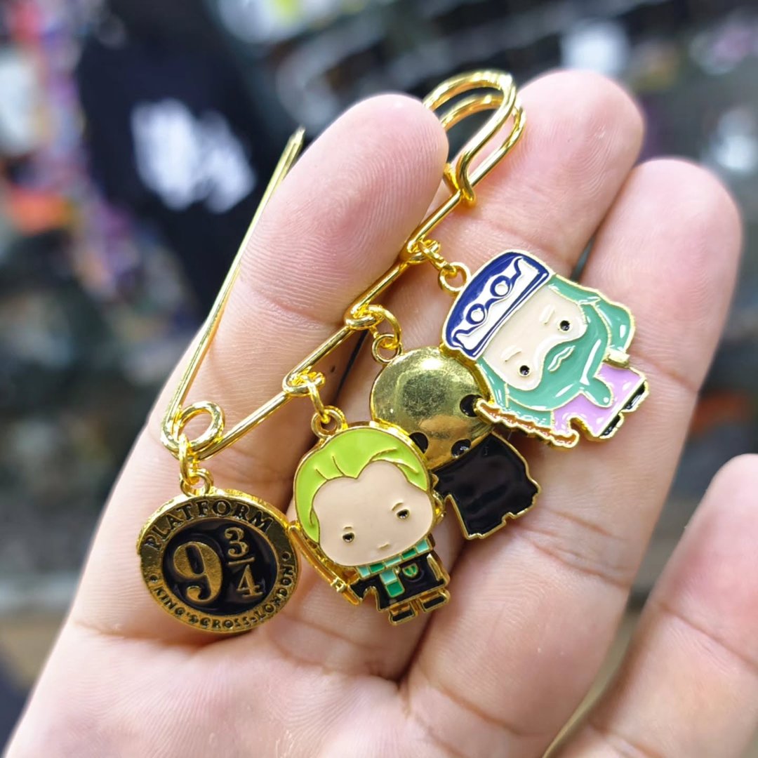 Harry Potter Pins - alternate view