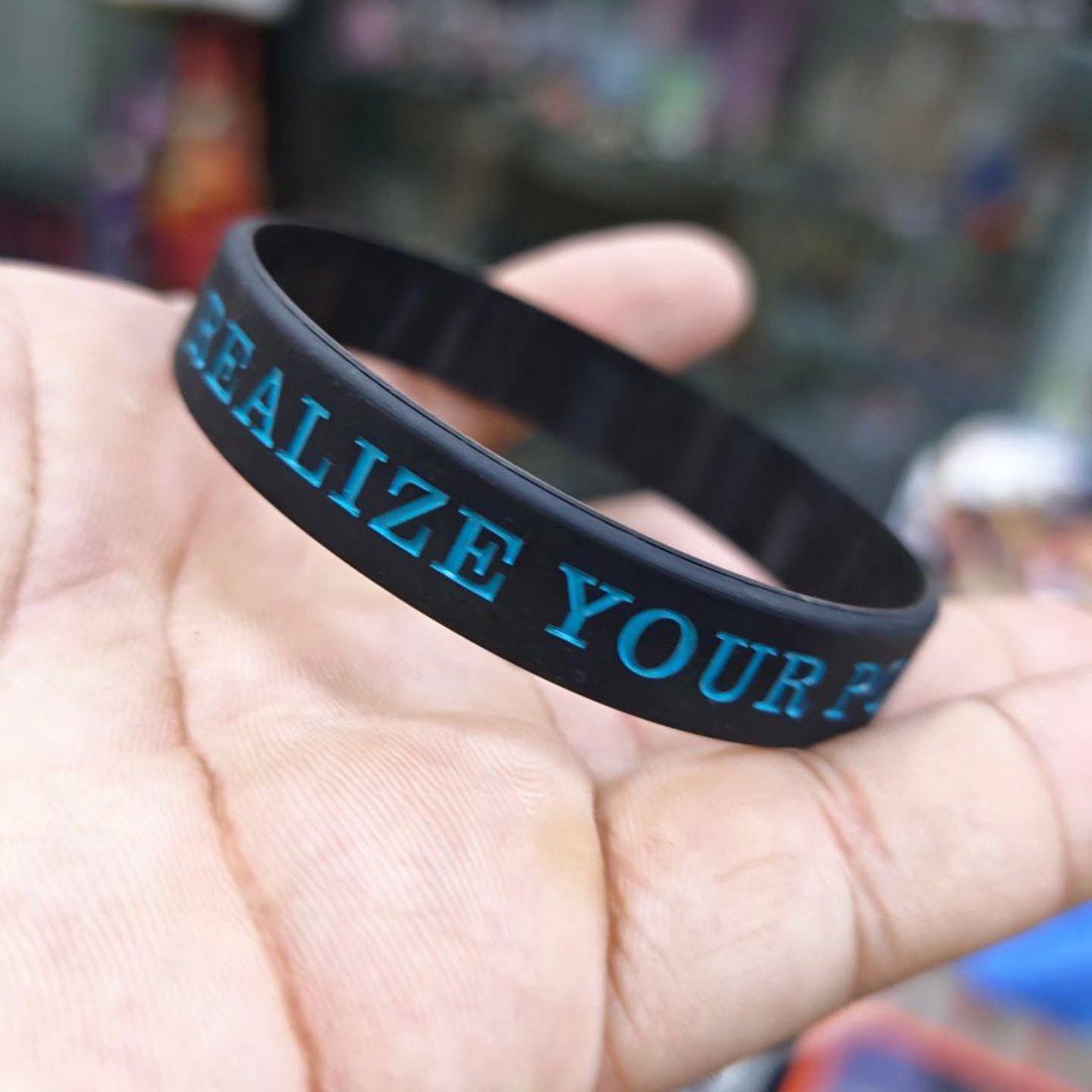 Focus Realize Potential Silicone Bracelet - alternate view