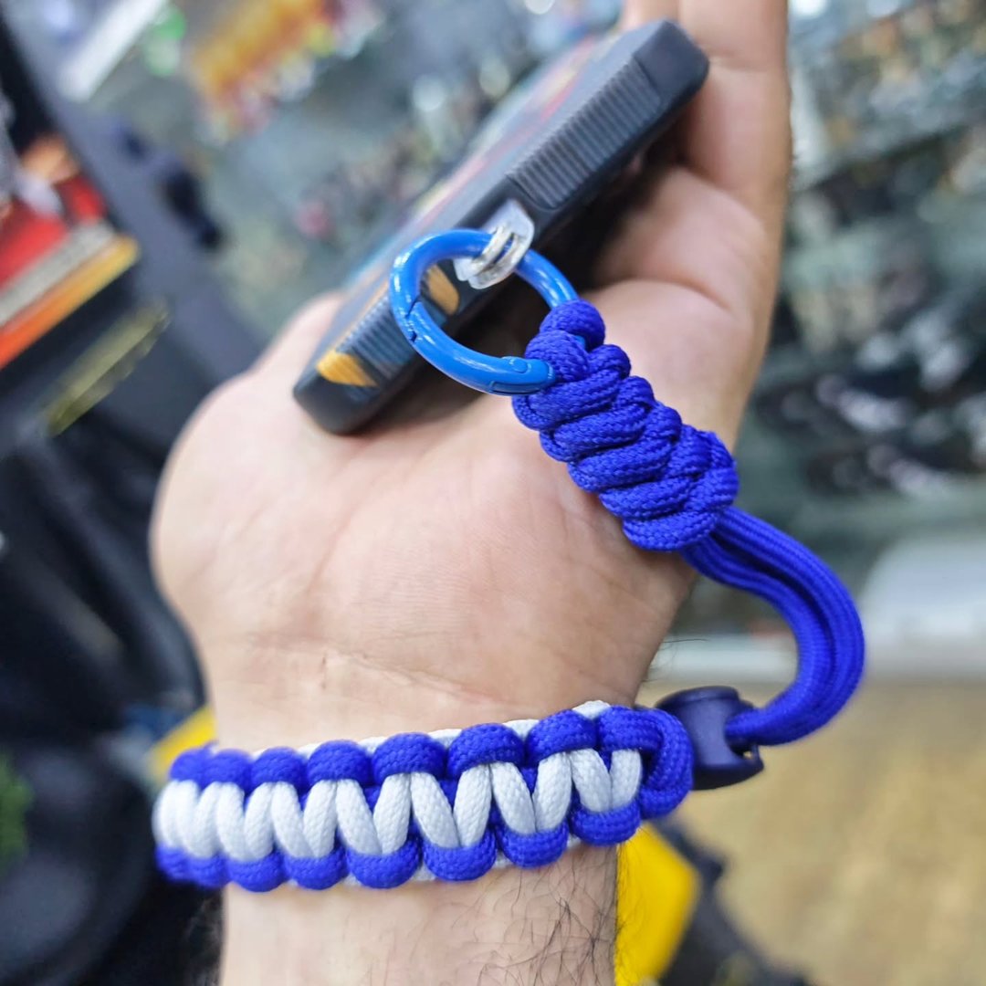 Paracord Bracelet Smartphone Attachment - alternate view