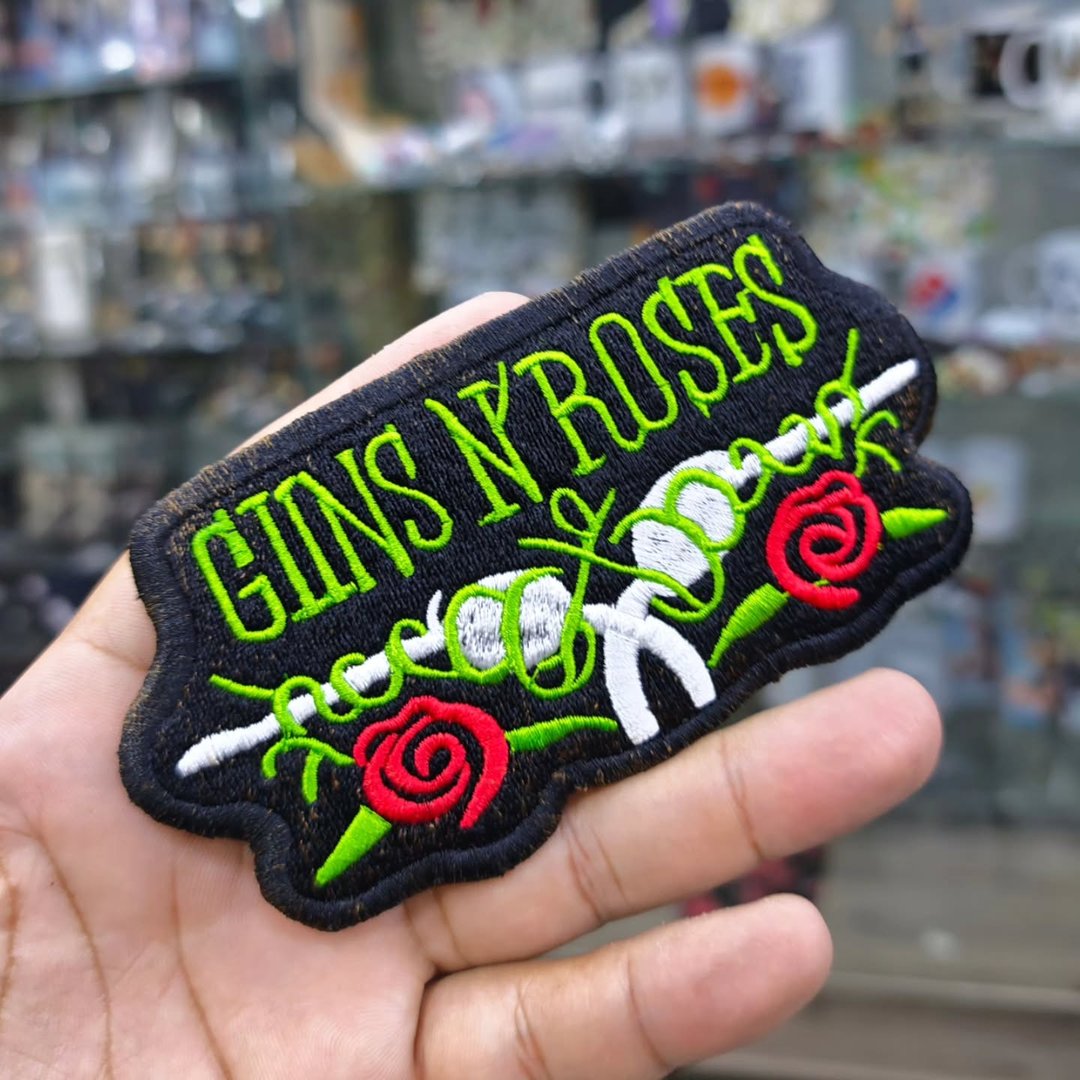Embroidered Patch Guns N Roses 130 x 65 MM - alternate view