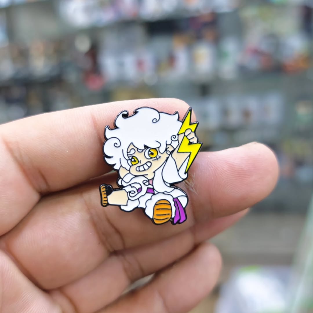 One Piece Luffy Gear 5 Pins - alternate view