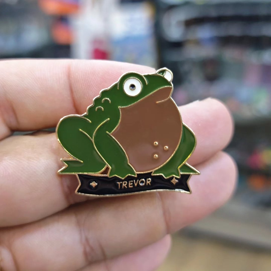 Frog Trevor Pins - alternate view