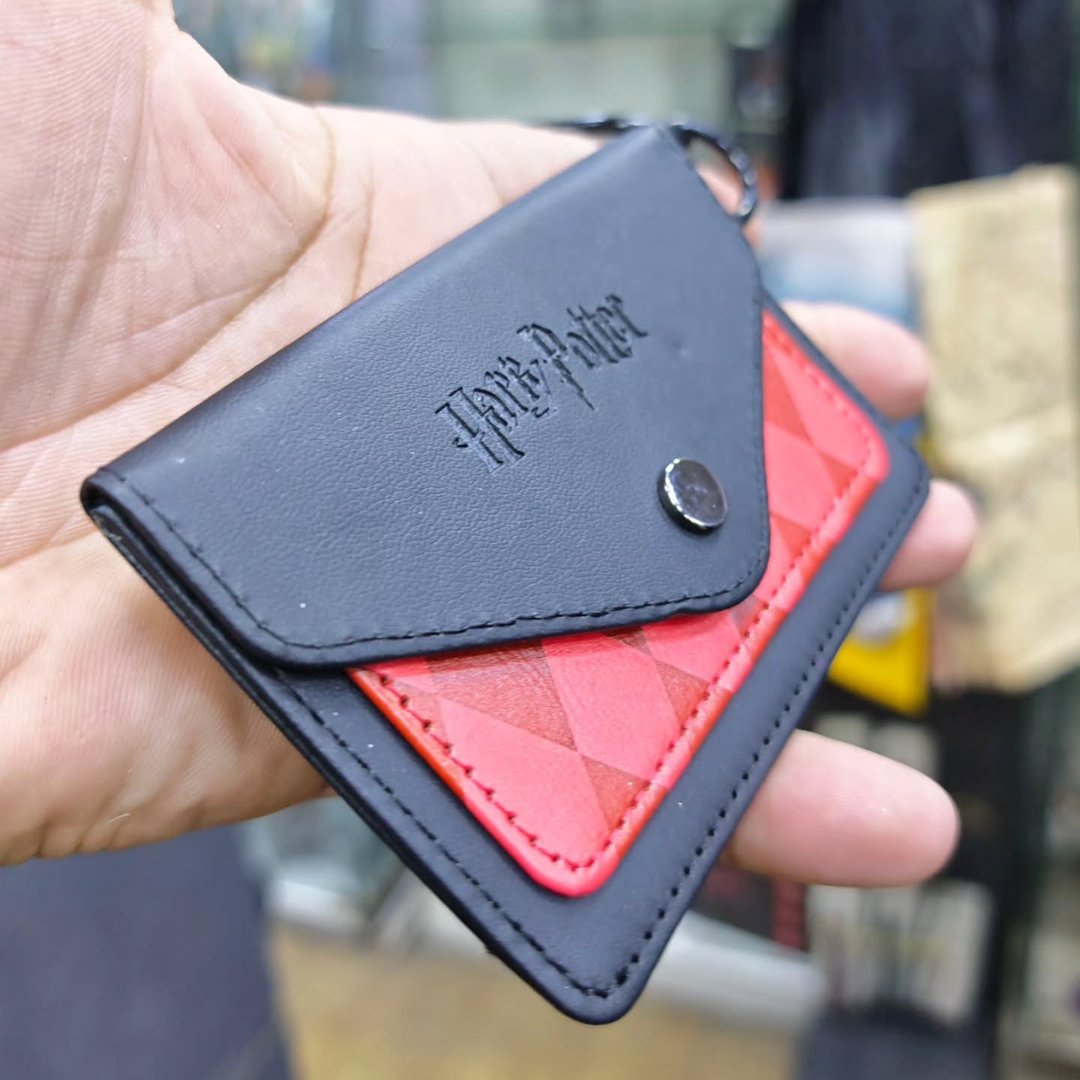 Harry Potter Gryffindor Card Holder - alternate view