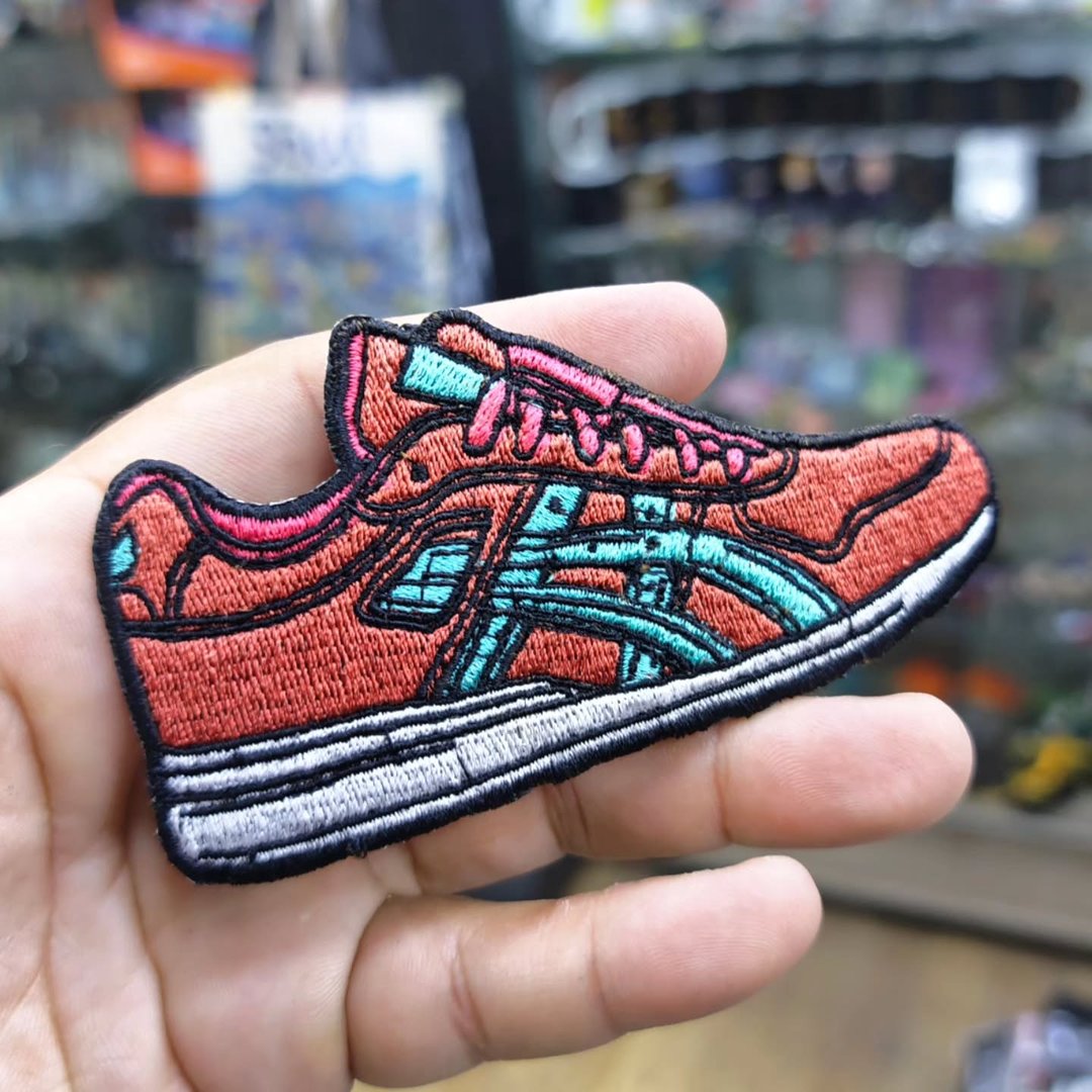 Embroidered Patch Basket Asics 80x110 CM - alternate view