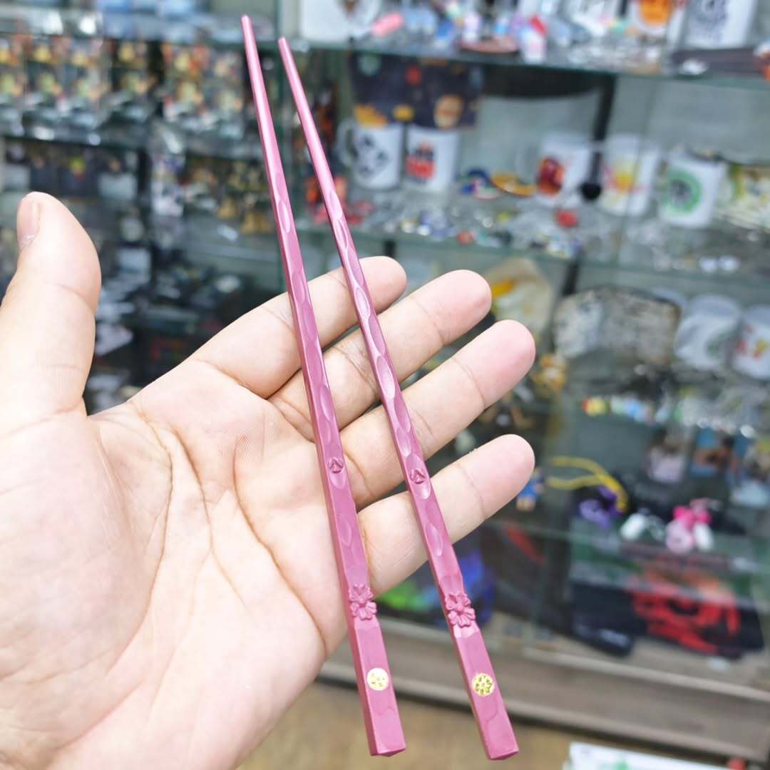 Chinese chopsticks - alternate view