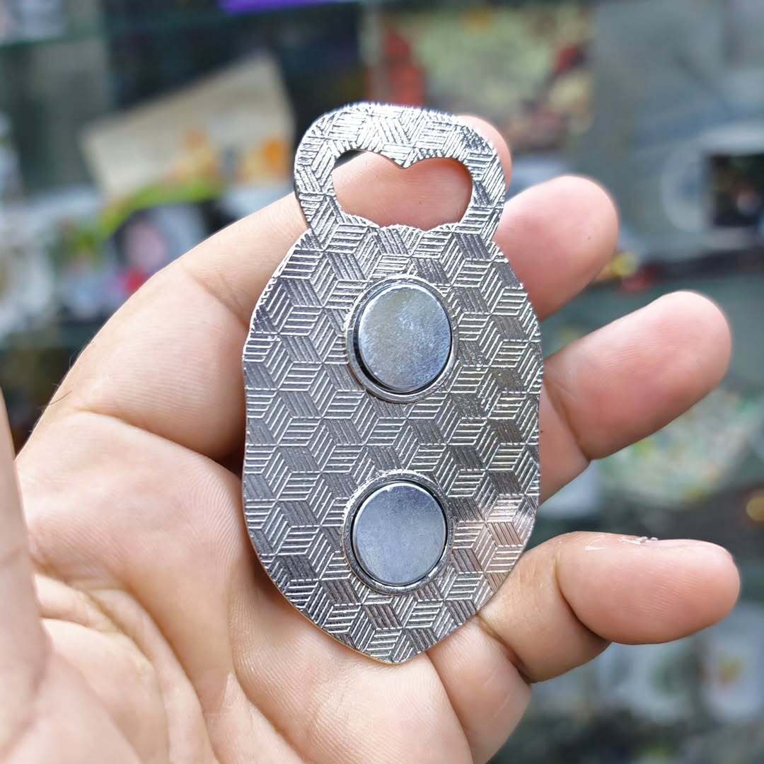 Resident Evil Bottle Opener Magnet - alternate view