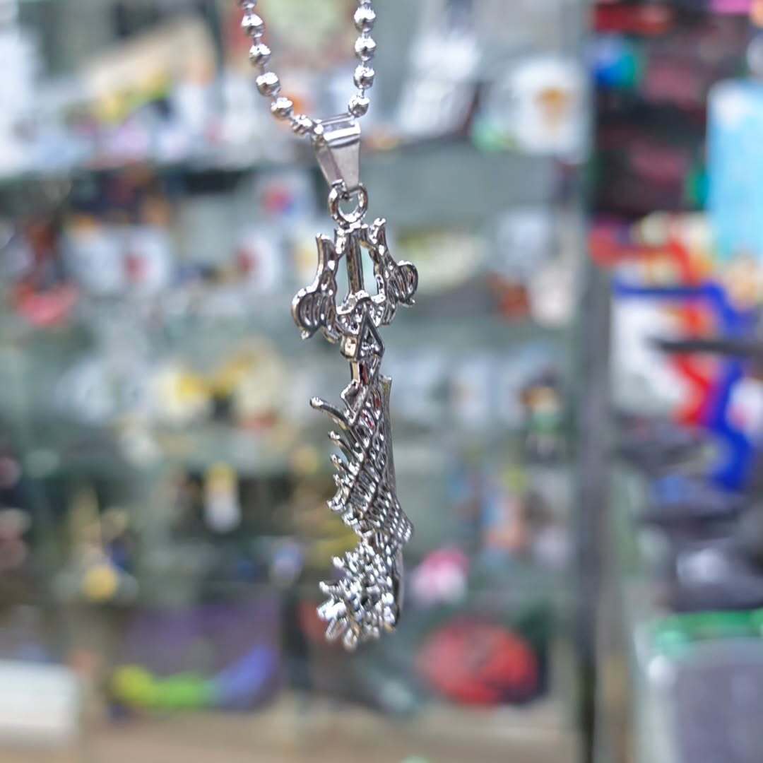 Kingdom Hearts Necklace - alternate view