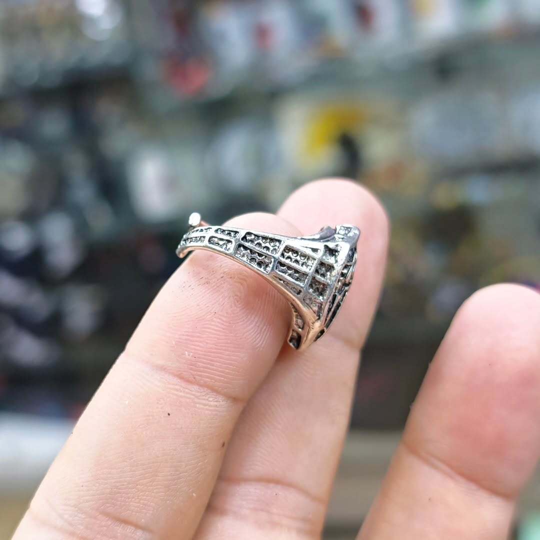 Spider Man Ring - alternate view