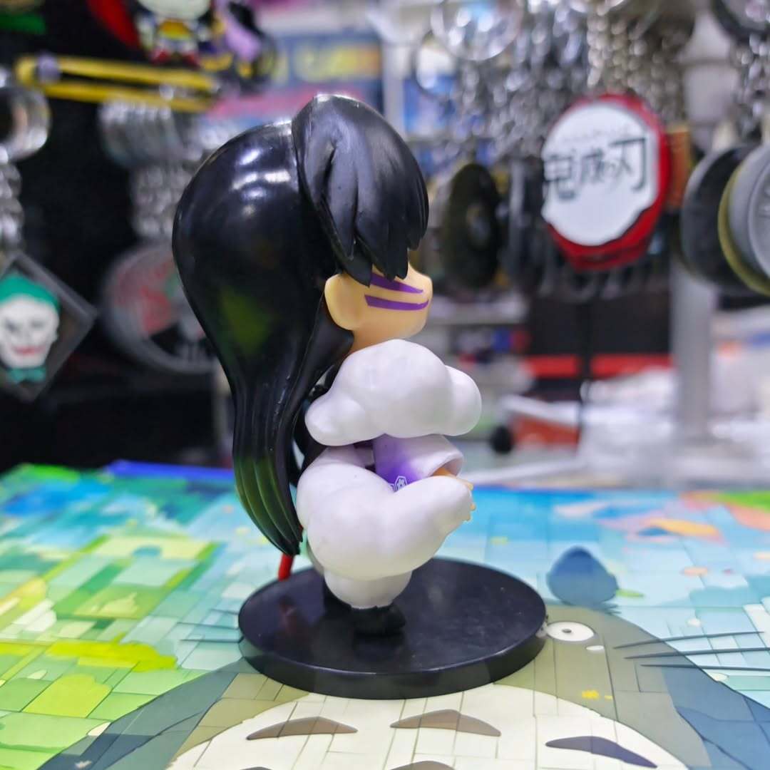 Inuyasha figurines - alternate view