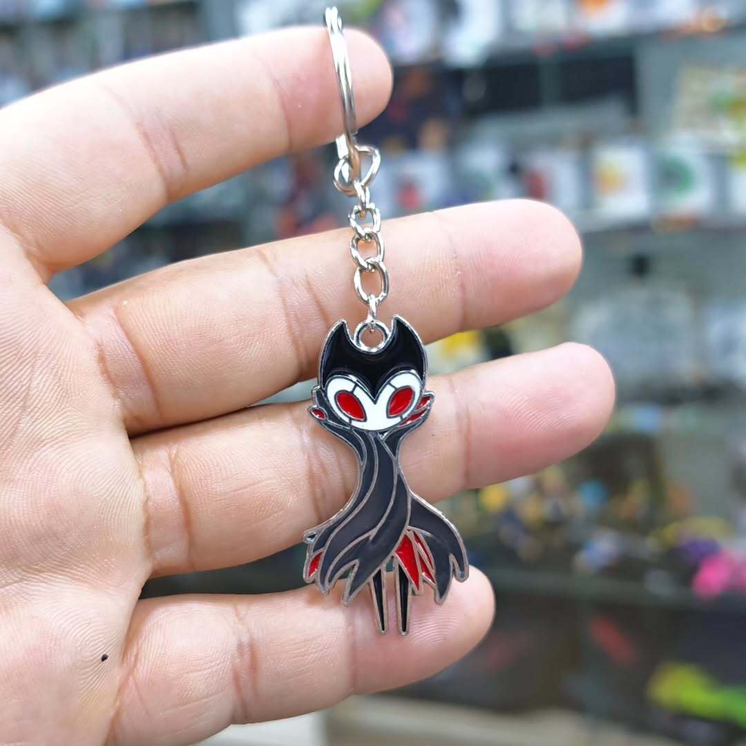 Hollow Knight Keychain - alternate view