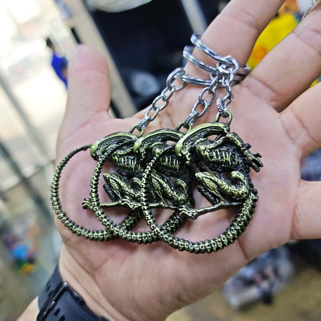 Alien Keychain - alternate view
