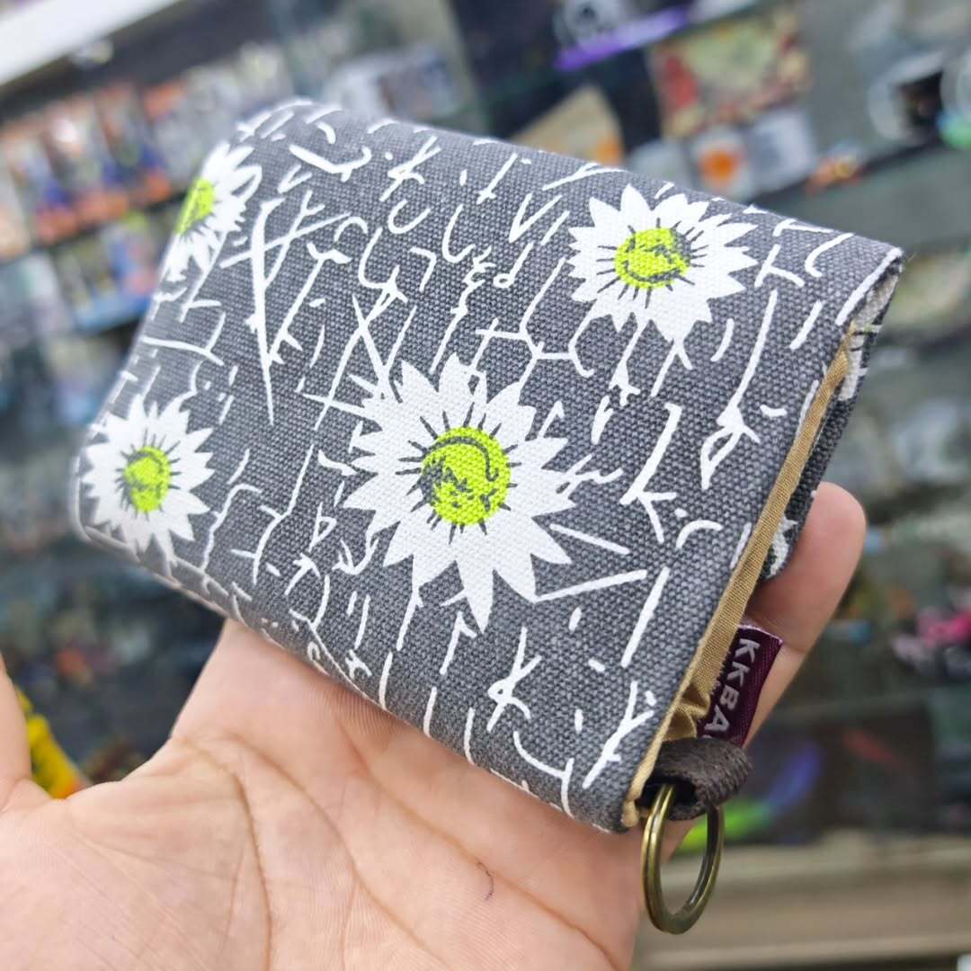 Flower Wallet - alternate view