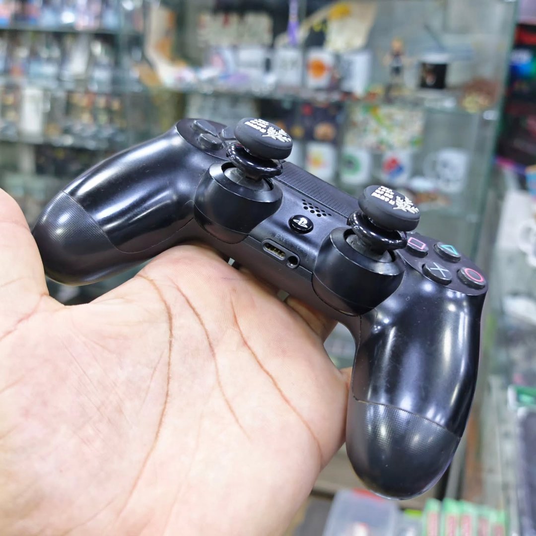 The last Of Us PS4/PS5 Controller Grips - alternate view