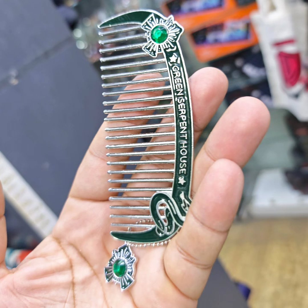 Harry Potter Slytherin Hair Comb - alternate view
