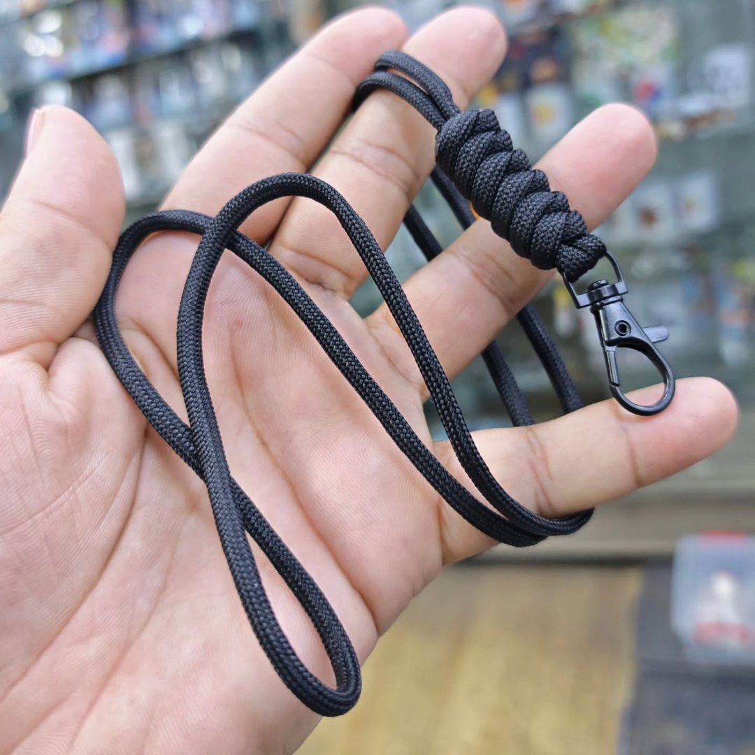 Paracord Keychain - alternate view