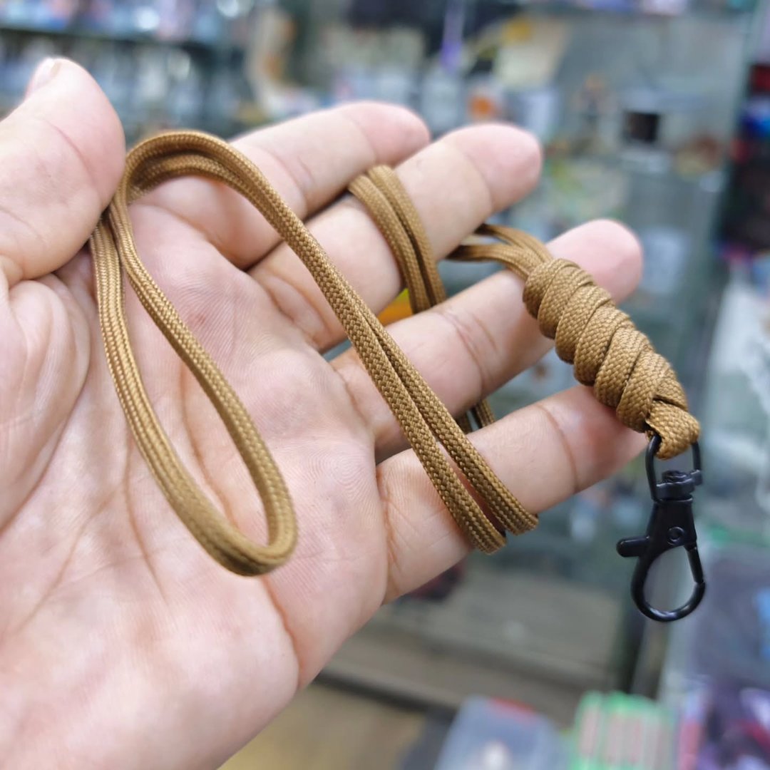 Paracord Keychain - alternate view