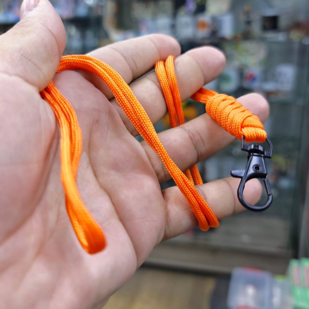 Paracord Keychain - alternate view