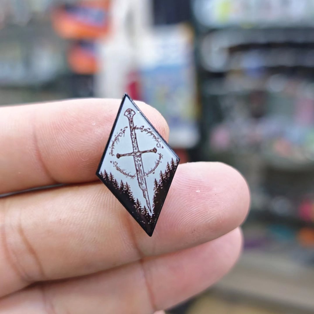 The Lord Of The Rings Pins - alternate view