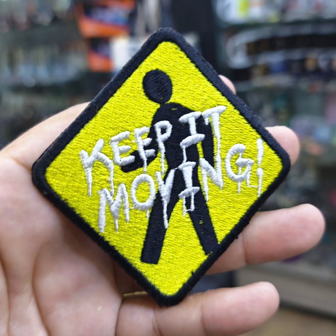 Embroidered Patch Keep It Moving 85x90 CM - alternate view