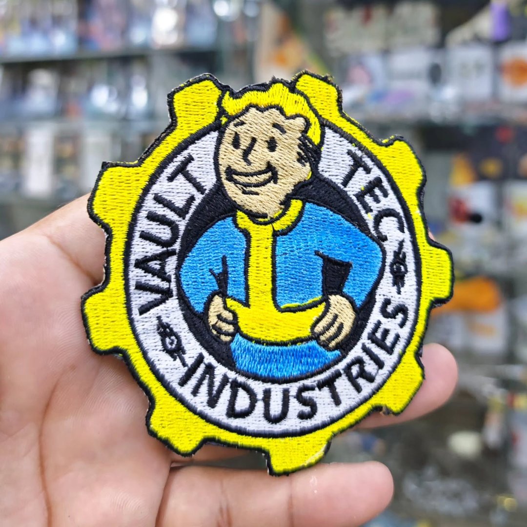 Embroidered Patch Fallout Vault Tech 110 x 95 MM - alternate view