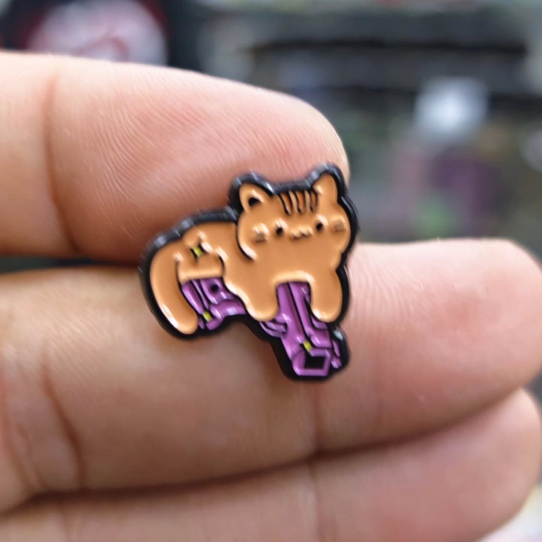 Brown Cat Pins - alternate view