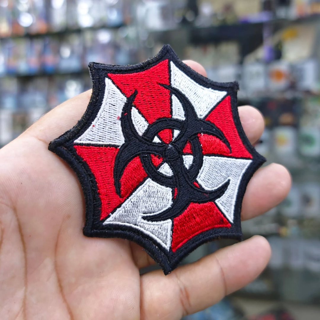 Embroidered Patch Umbrella Resident Evil 75 x 90 MM - alternate view