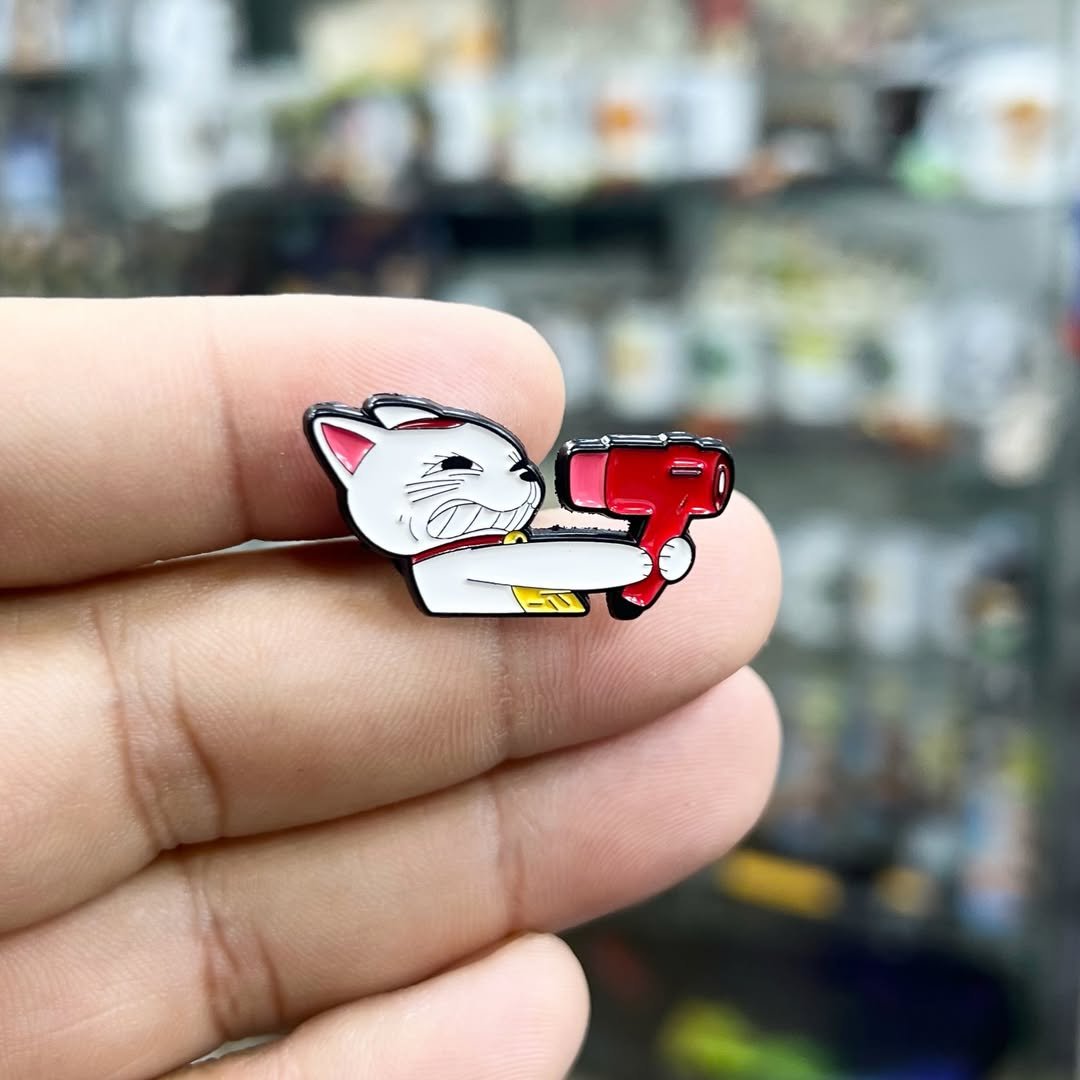 Dadadan Pins - alternate view