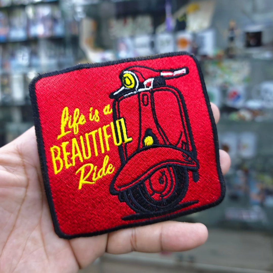 Embroidered Patch Life Is Beautiful 105 x 100 MM - alternate view