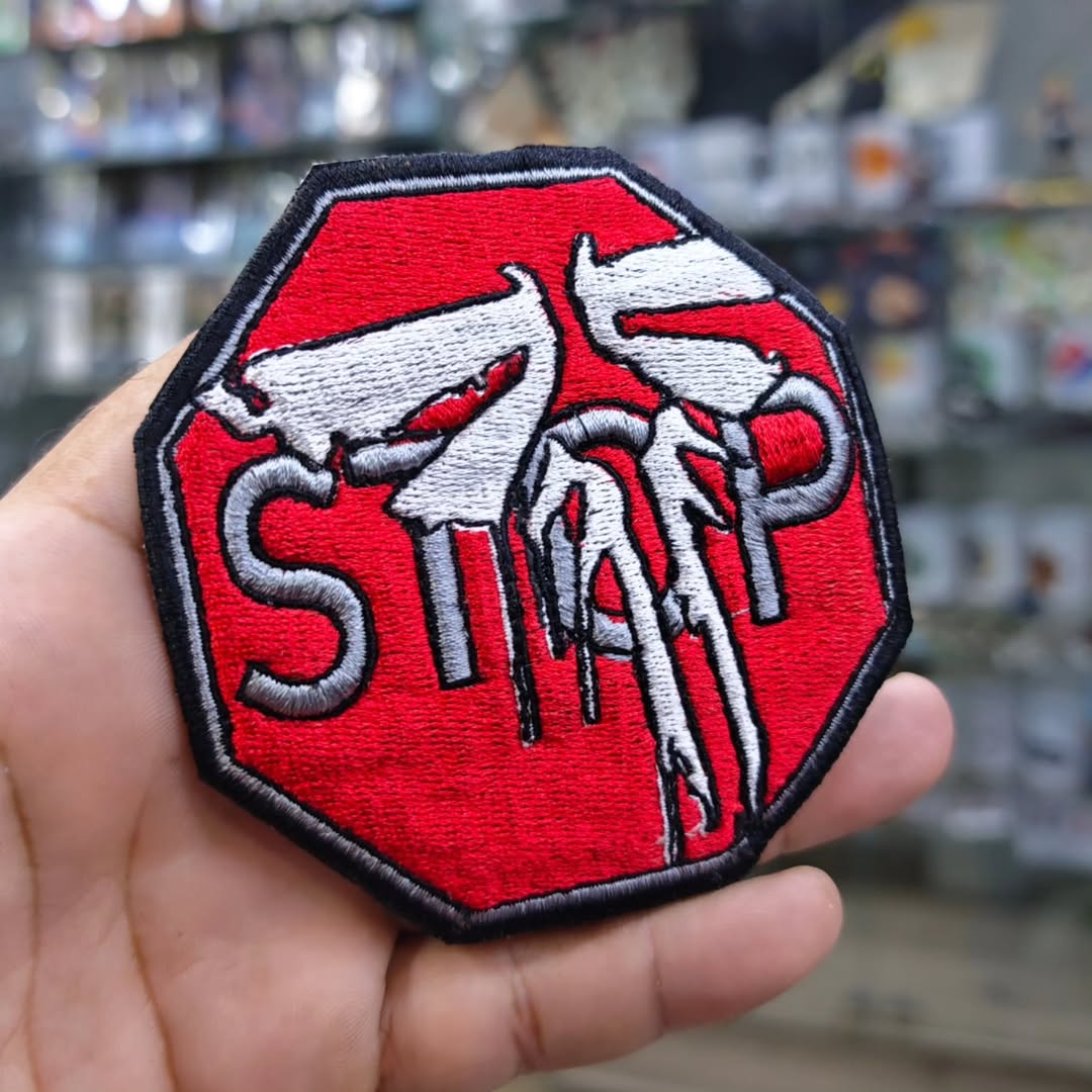 Embroidered Patch The Last Of Us Stop 95 x 95 MM - alternate view