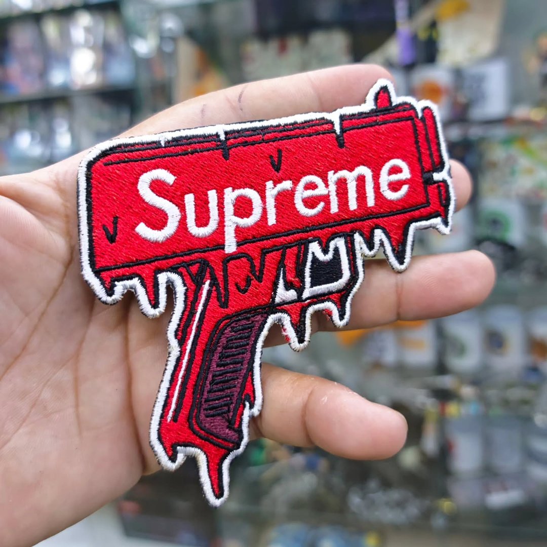 Embroidered Patch Supreme 105 x 100 MM - alternate view
