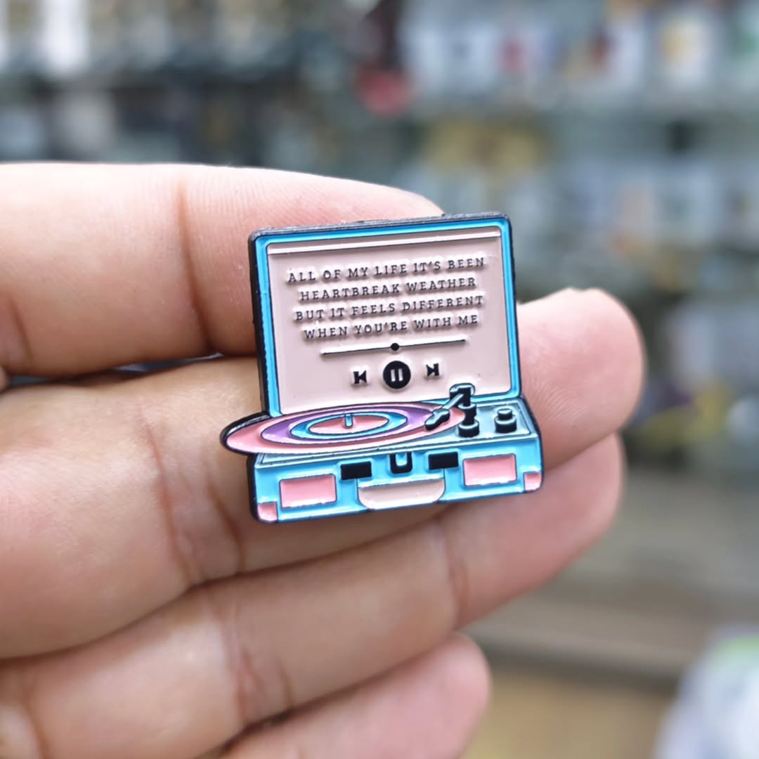 Disk Vynil Old School Pins - alternate view